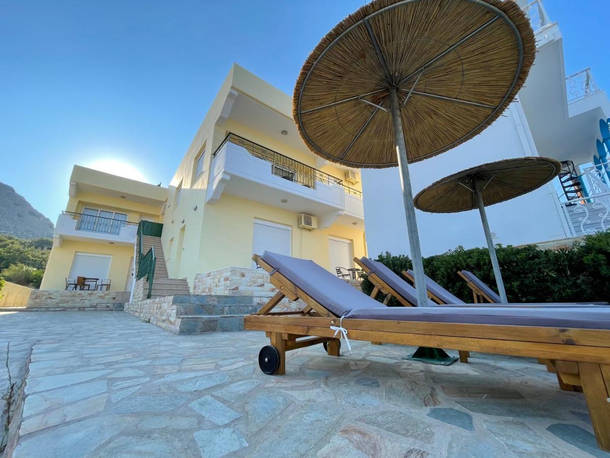 Kaya Sea Apts - Stegna Beach อาร์คานเยโลส ภายนอก รูปภาพ